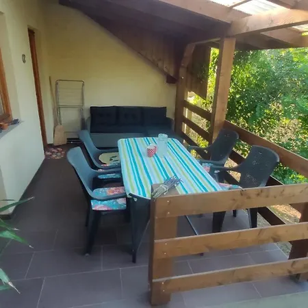 Apartament Rigo Nyaralohaz Lakitelek