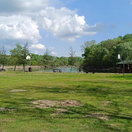 Rigó Appartamento Lakitelek